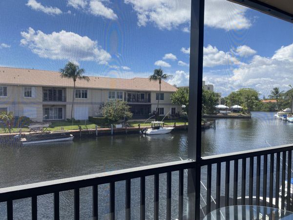 1 Royal Palm Way, Unit 201, Boca Raton, FL 33432