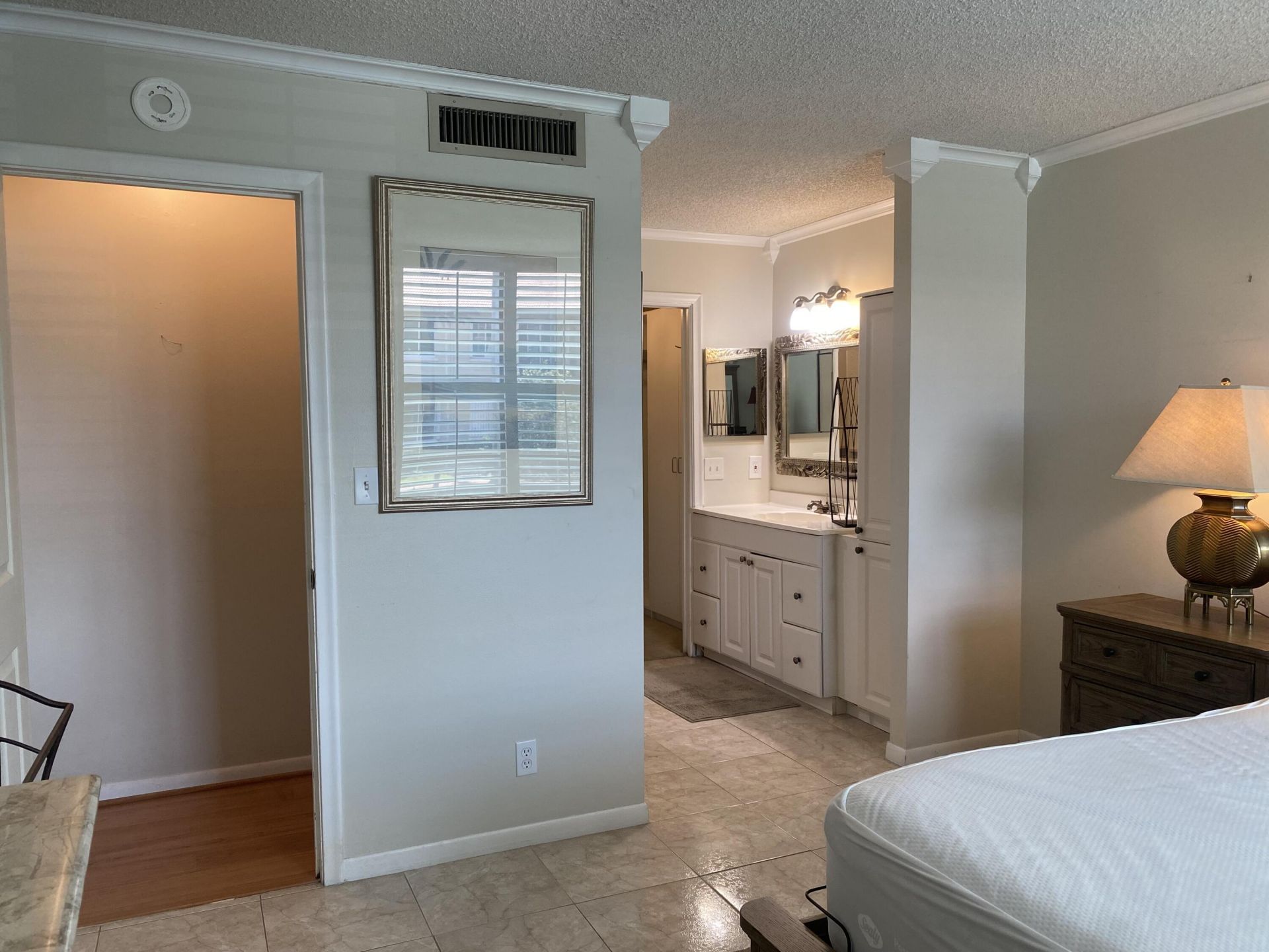 1 Royal Palm Way, Unit 201, Boca Raton, FL 33432 Photo