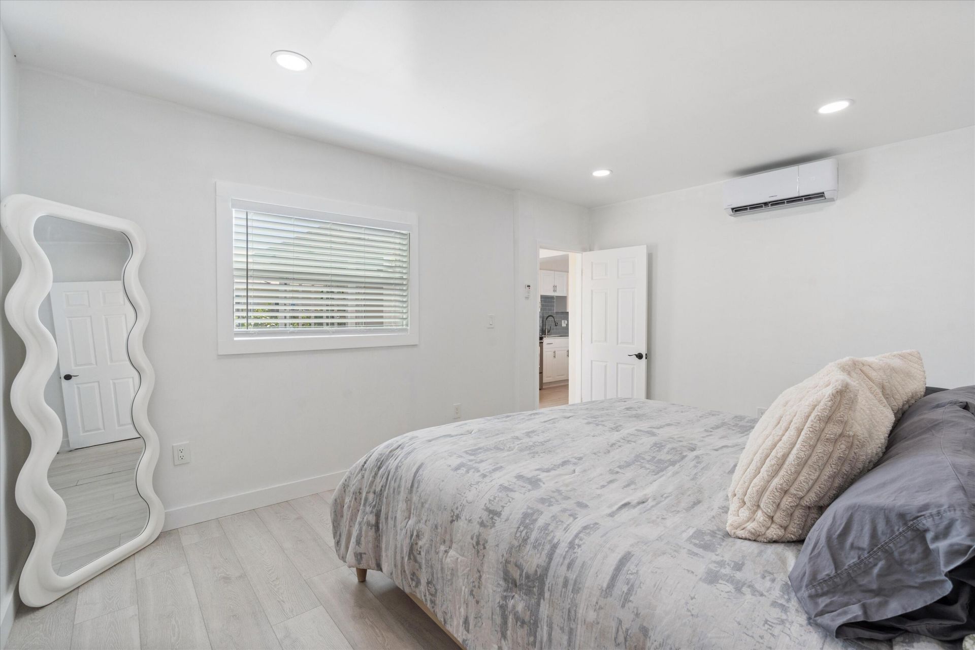 543 NE 3rd Avenue, Delray Beach, FL 33444 Photo