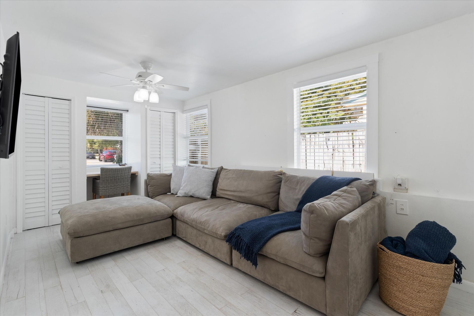 543 NE 3rd Avenue, Delray Beach, FL 33444 Photo
