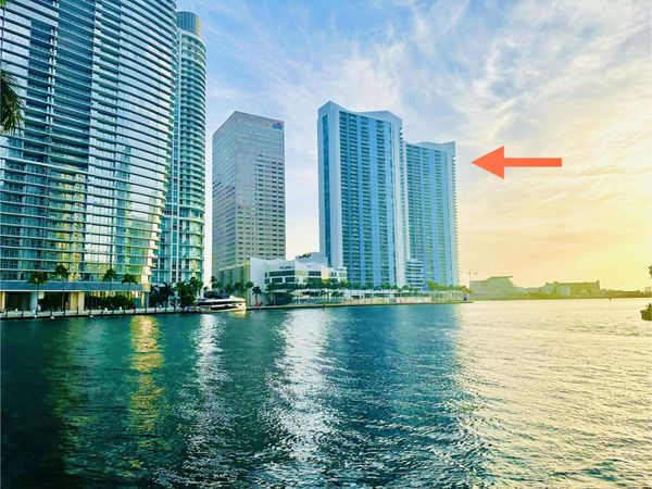 335 S BISCAYNE Boulevard, Unit 3706, Miami, FL 33131
