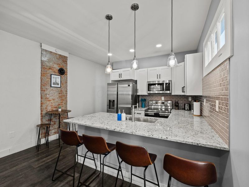 885-887 Linwood Avenue, Columbus, OH 43206 Photo 6