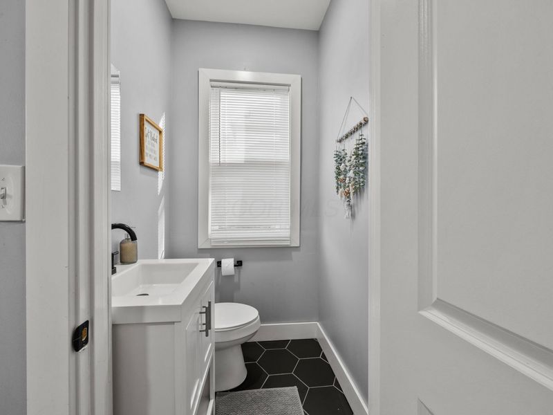 885-887 Linwood Avenue, Columbus, OH 43206 Photo 9