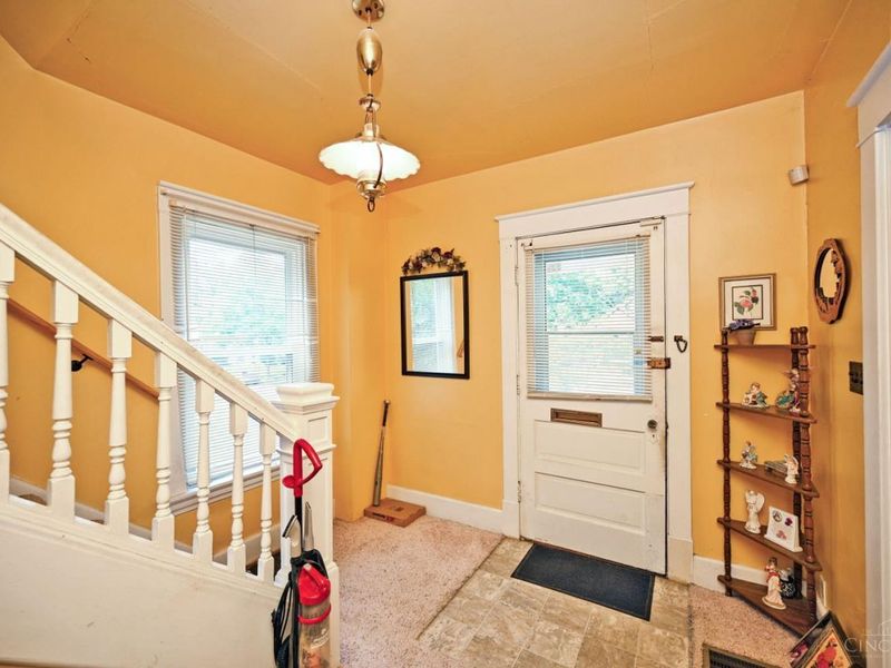 6709 Buckingham Place, Cincinnati, OH 45227 Photo 7