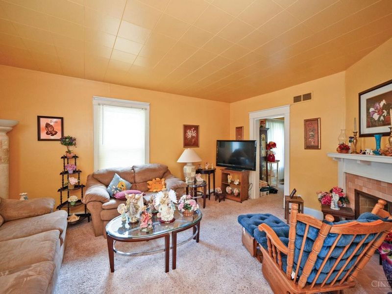 6709 Buckingham Place, Cincinnati, OH 45227 Photo 9