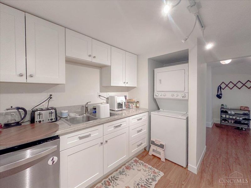 2517 Hackberry Street, Unit 3, Cincinnati, OH 45206 Photo 32