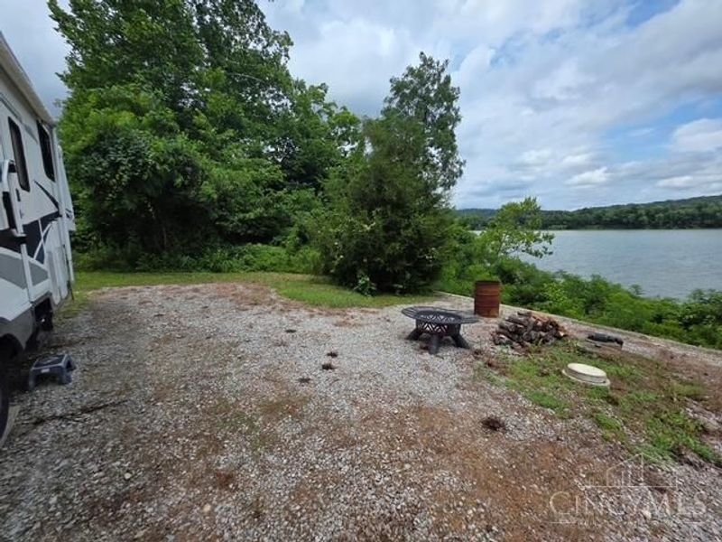 5033 US 52, Manchester, OH 45144 Photo 9