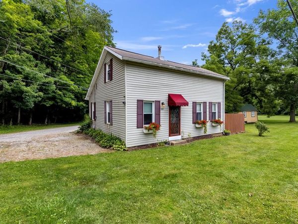 561 Mansfield Lucas Rd, Mansfield, OH 44907