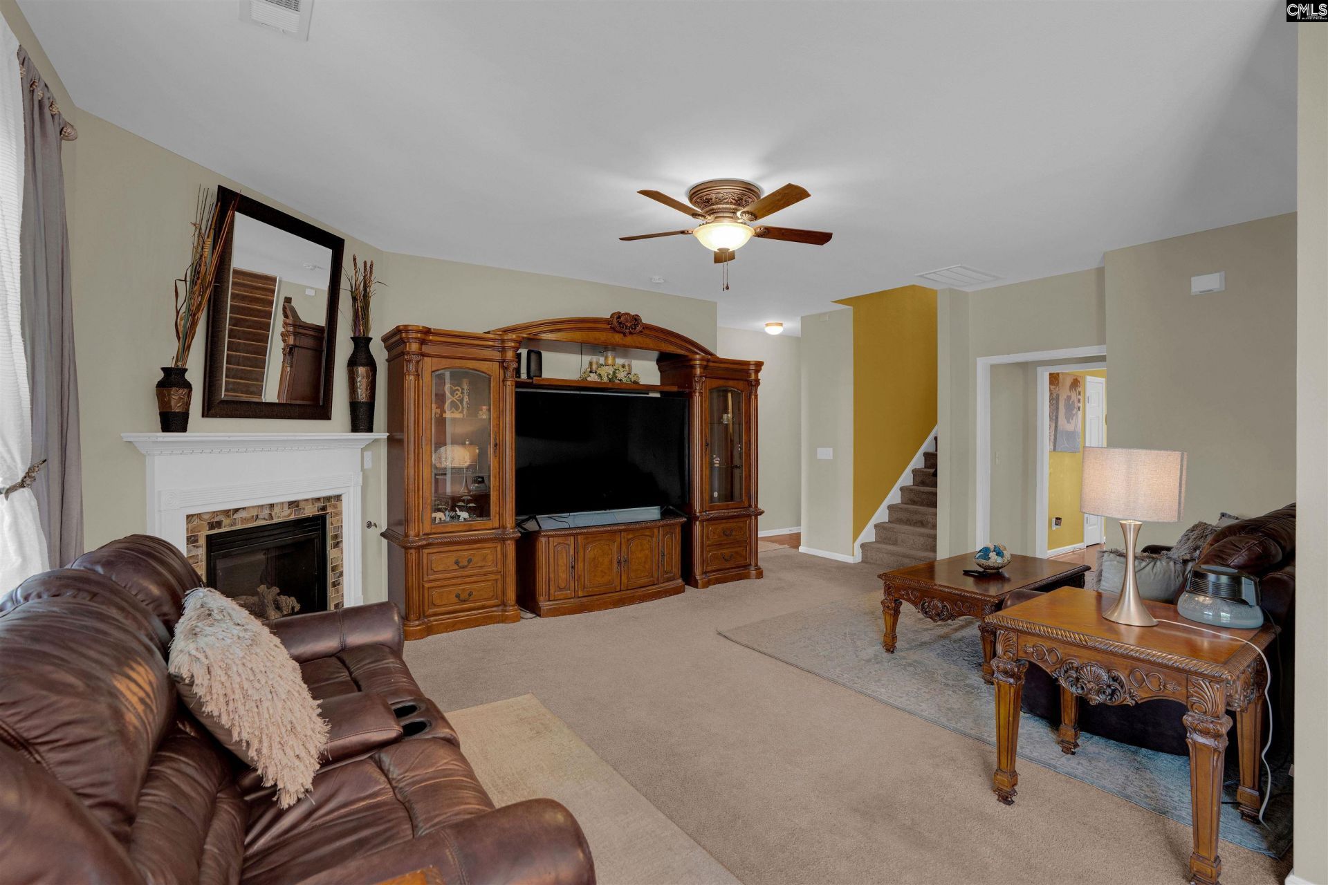 166 Castlefield Drive  Photo 19