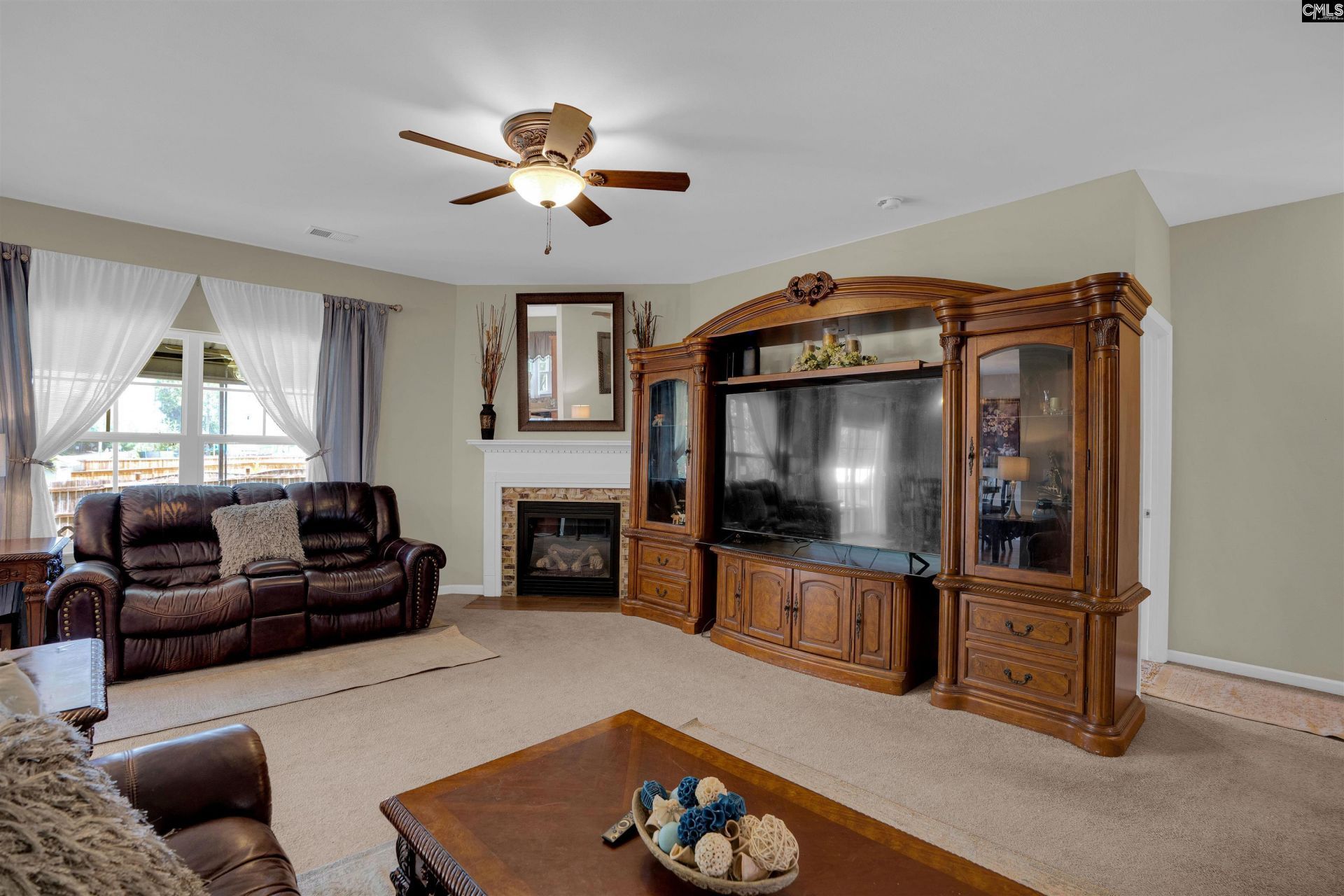 166 Castlefield Drive  Photo 21