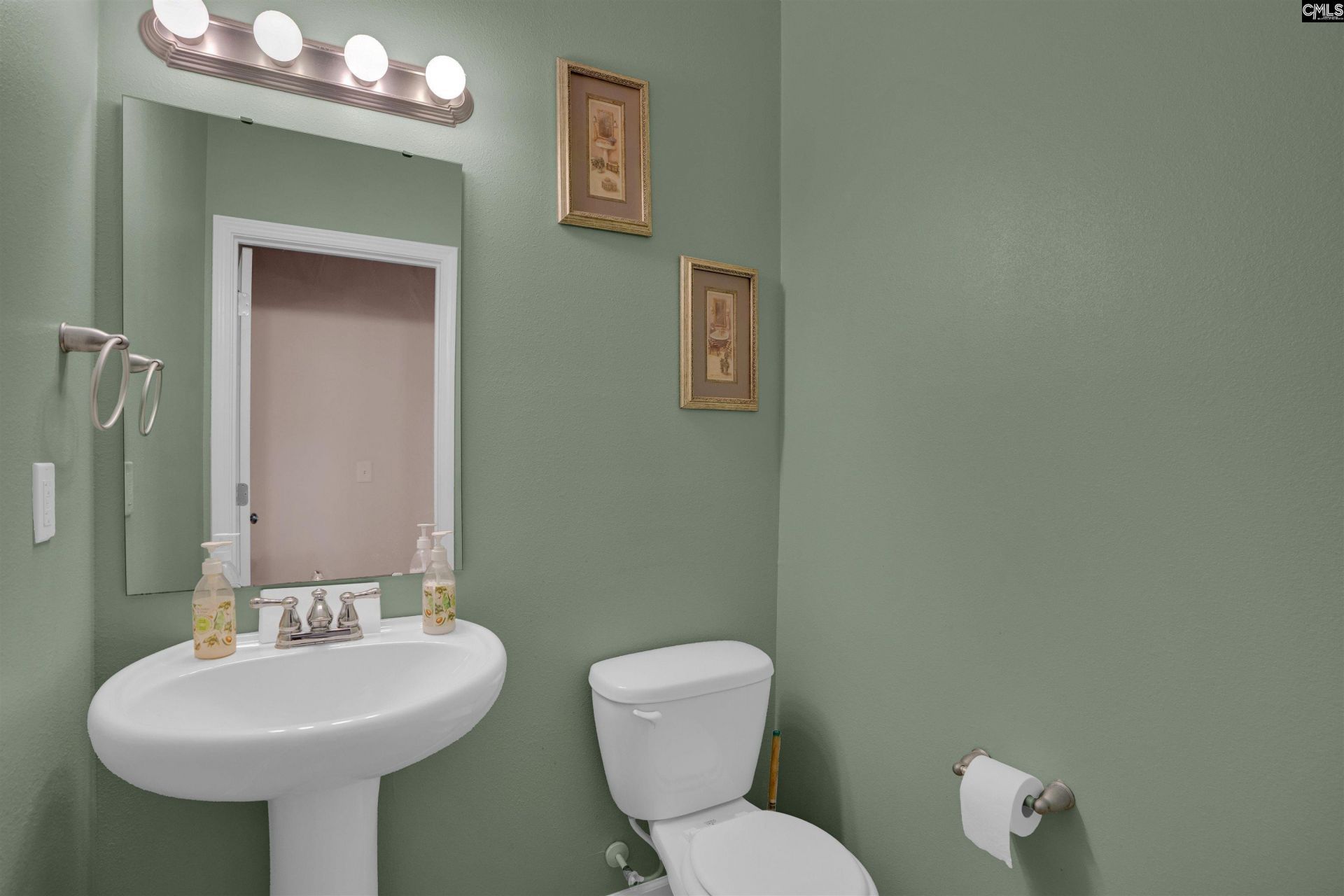 166 Castlefield Drive  Photo 28