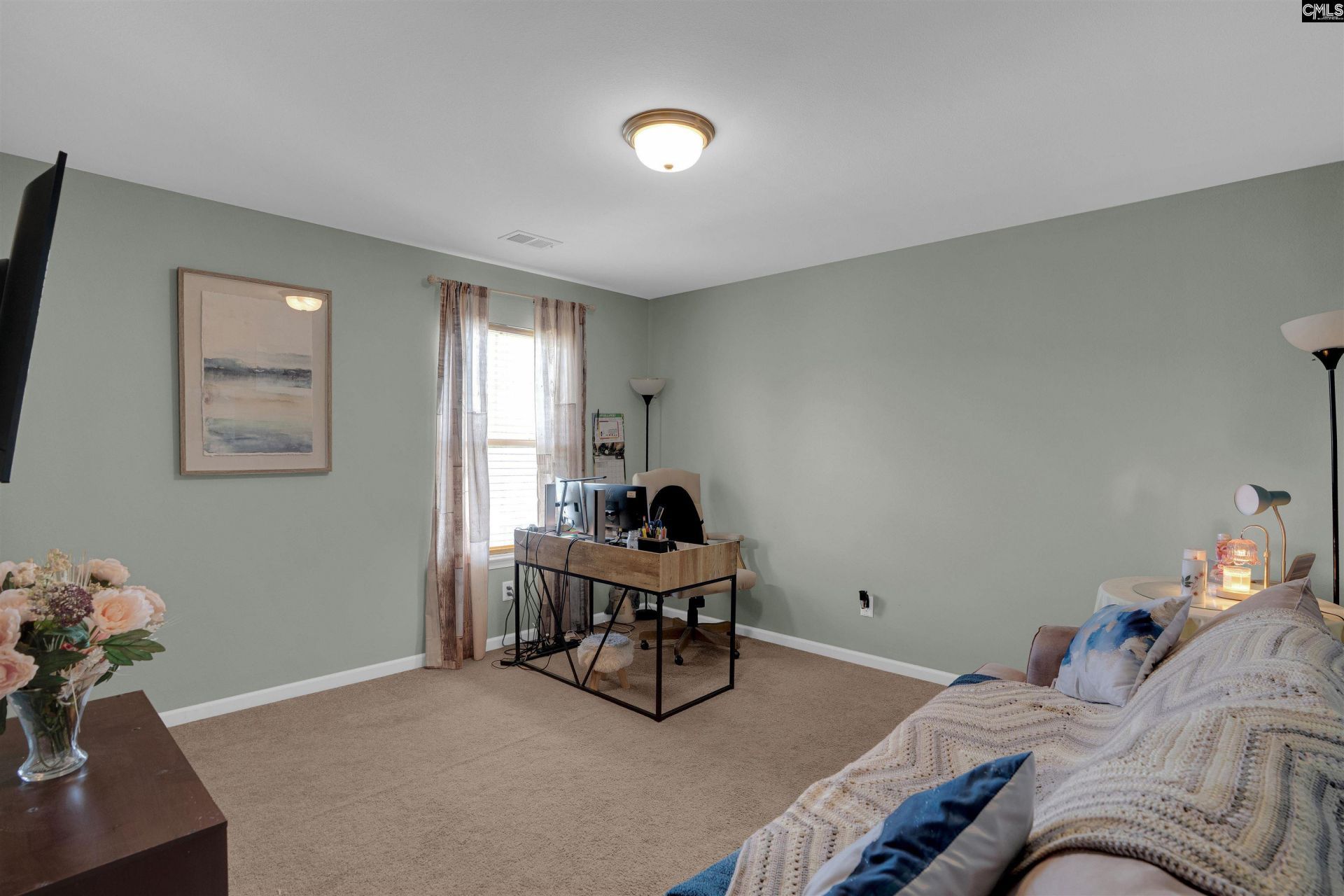 166 Castlefield Drive  Photo 31