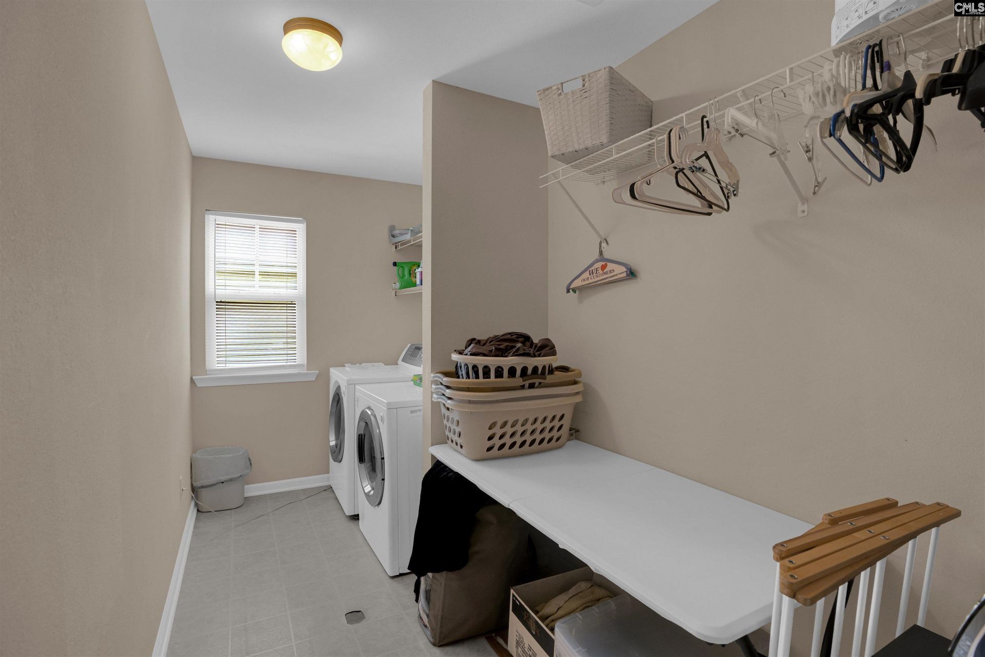 166 Castlefield Drive  Photo 33