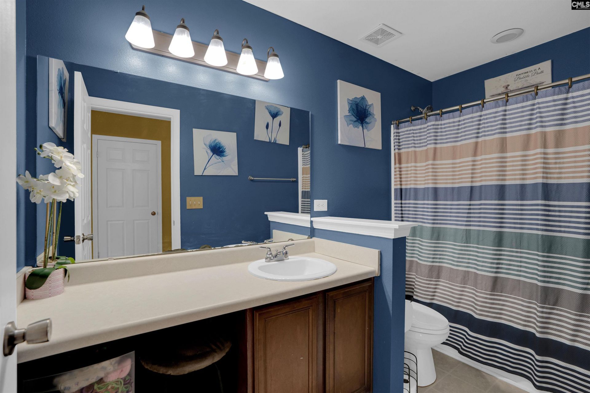 166 Castlefield Drive  Photo 38