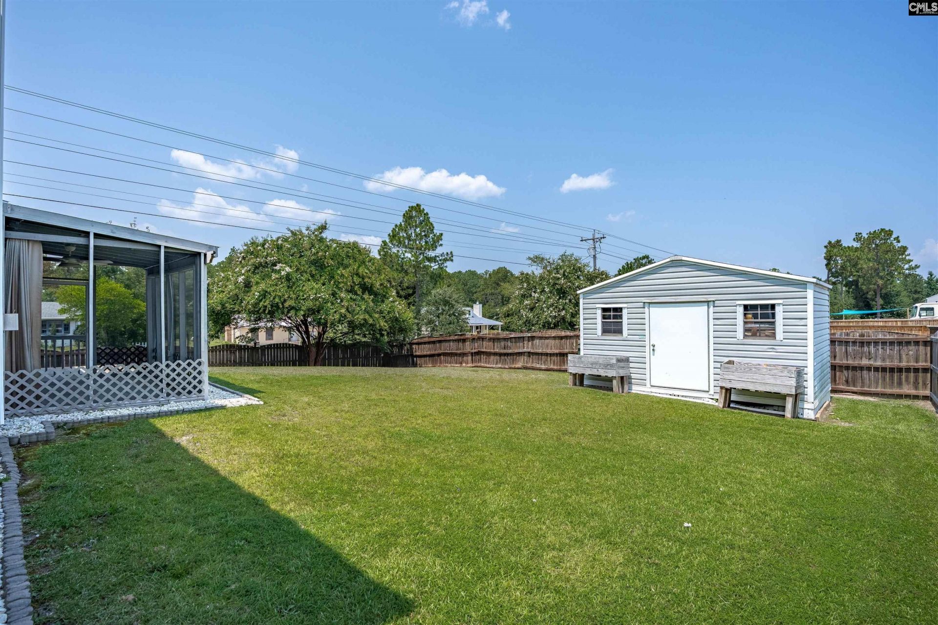 166 Castlefield Drive  Photo 42