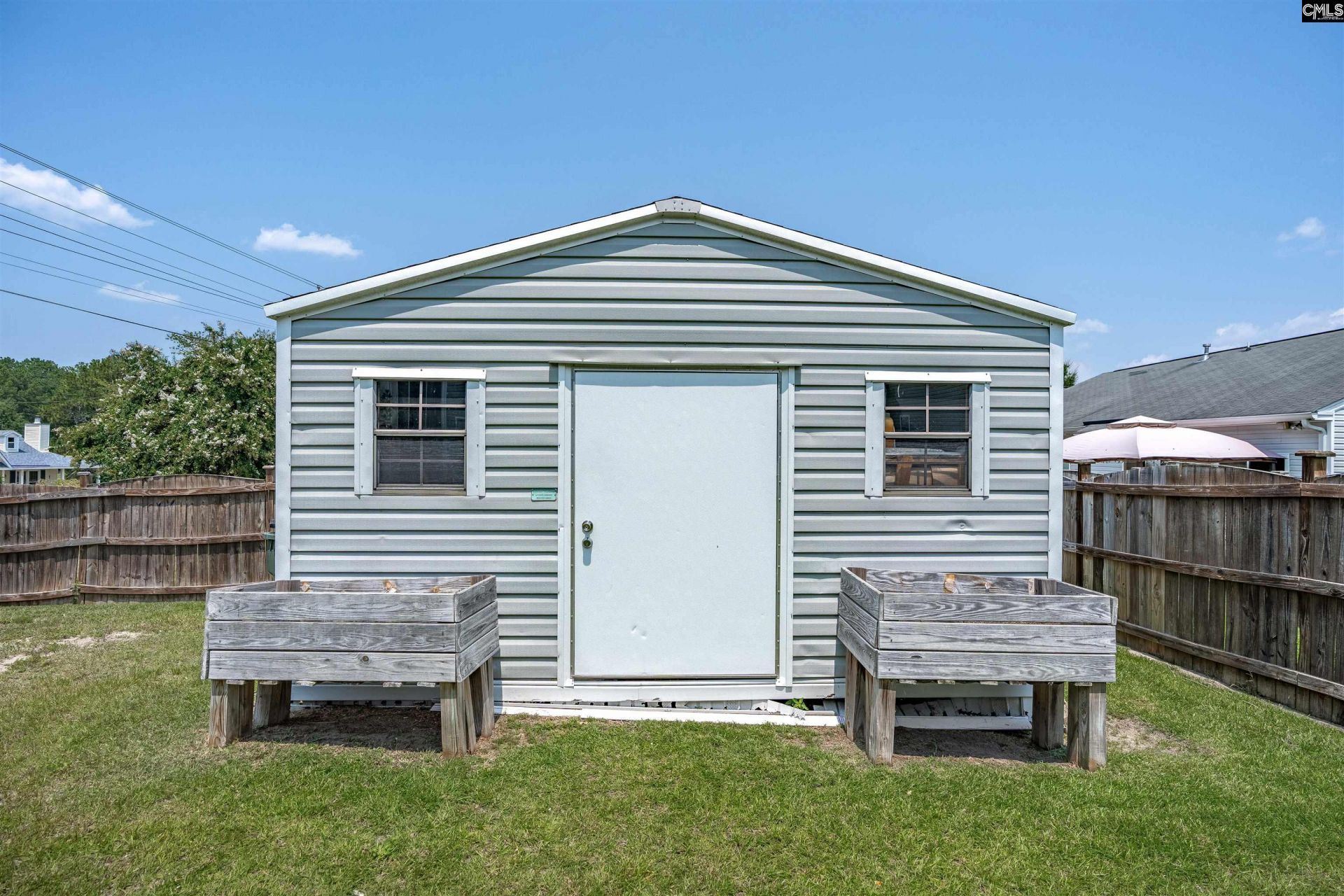166 Castlefield Drive  Photo 44