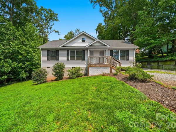 117 Falls Street , Morganton, NC 28655