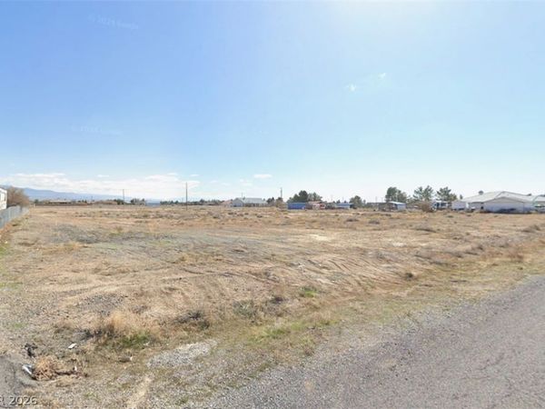 3781 S Mariposa Avenue , Pahrump, NV 89048