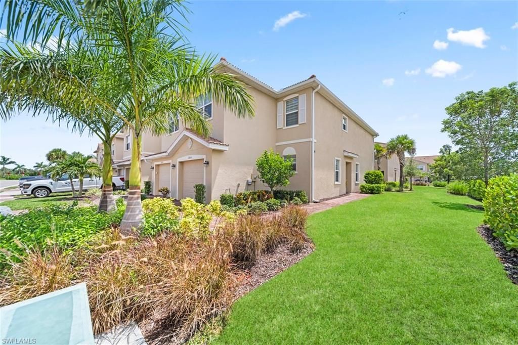 2914 Citrus St , Naples, FL 34120 Photo