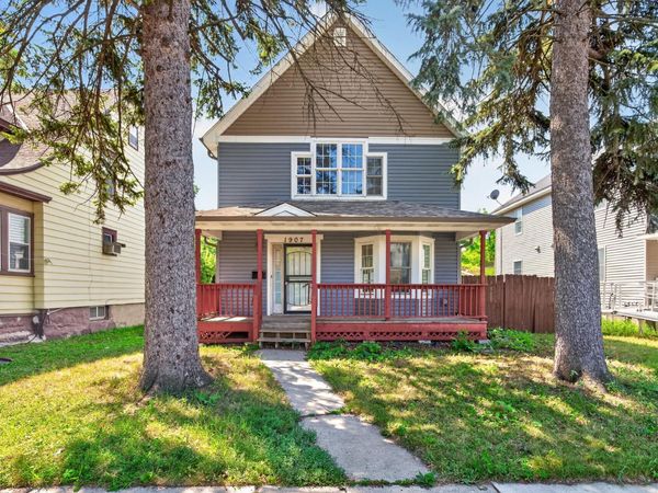 1907 25th Avenue N, Minneapolis, MN 55411