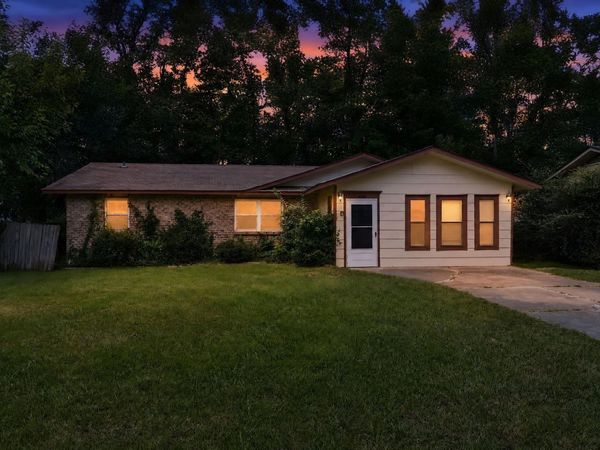 408 Overland Trail, Jacksonville, AR 72076
