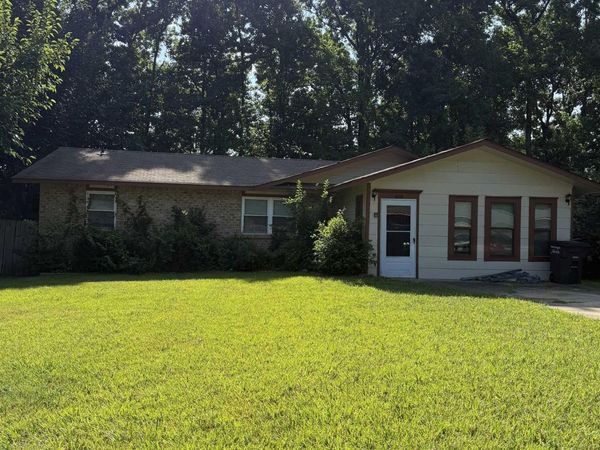 408 Overland Trail , Jacksonville, AR 72076