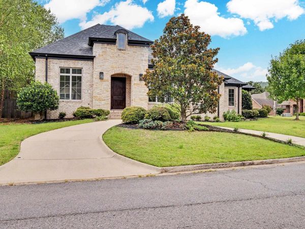 19 Tournay Circle , Little Rock, AR 72223