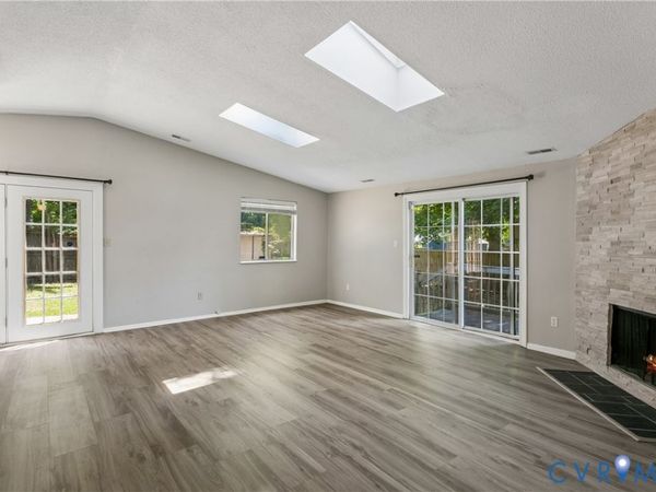 91 Stanley Drive, Newport News, VA 23608