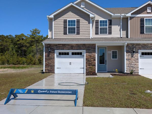 83 Commons View Drive, Hampstead, NC 28443
