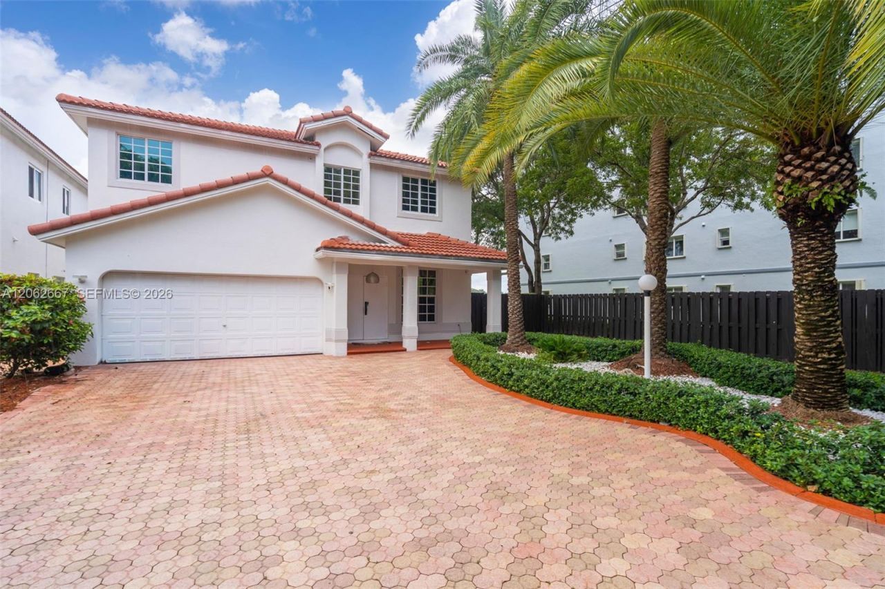 10867 NW 59th St, Doral, FL 33178 Photo