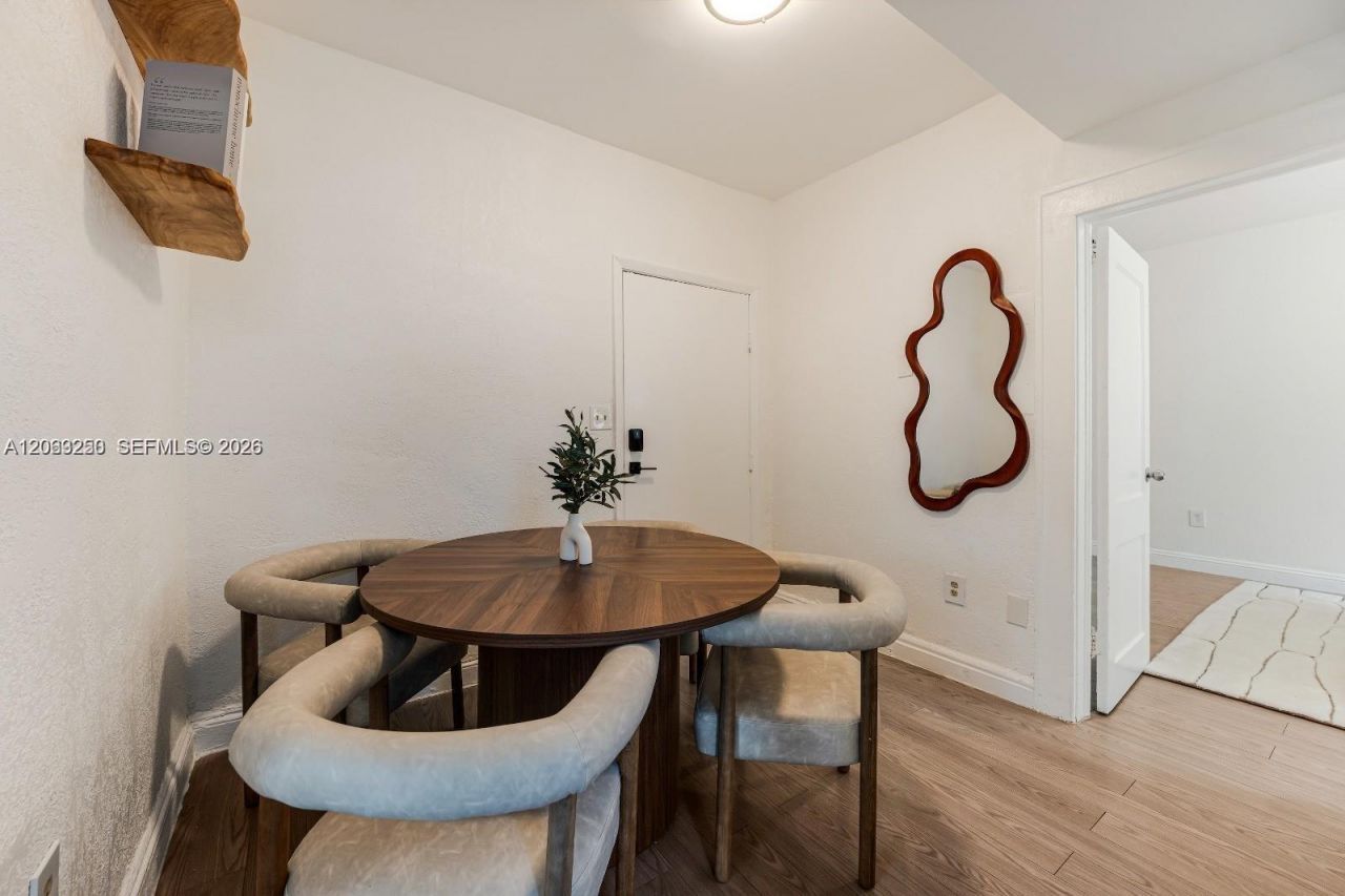 301 SW 10th Ave , Unit 2, Miami, FL 33130 Photo