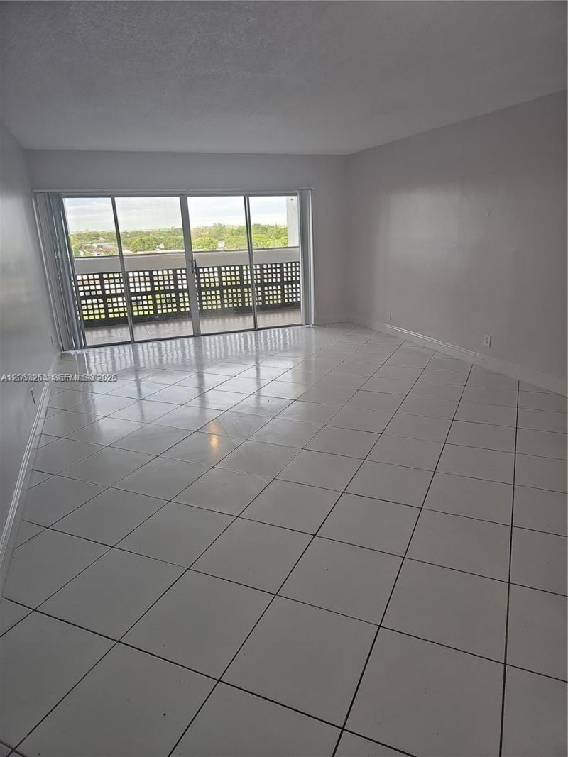 3301 Spanish Moss Ter , Unit 708, Lauderhill, FL 33319 Photo