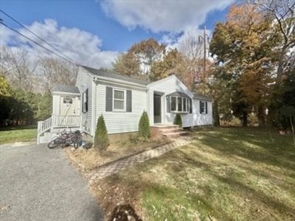 163 Atkinson Ave, Stoughton, MA 02072