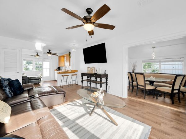 2317 N OCEAN Boulevard E, Unit 2319, Fort Lauderdale, FL 33305