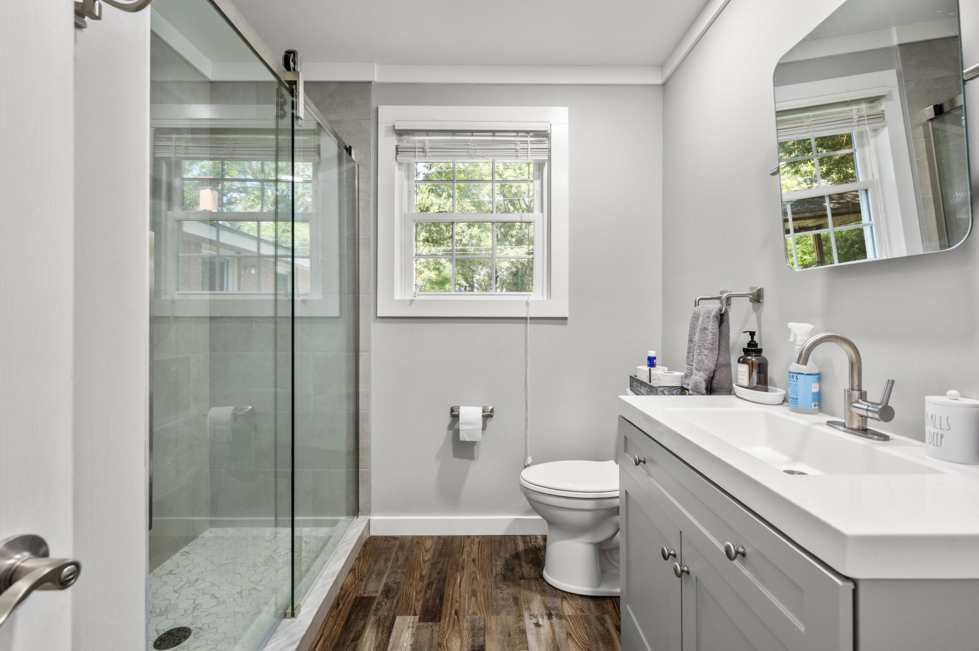 1352 Honeysuckle Lane Photo 16