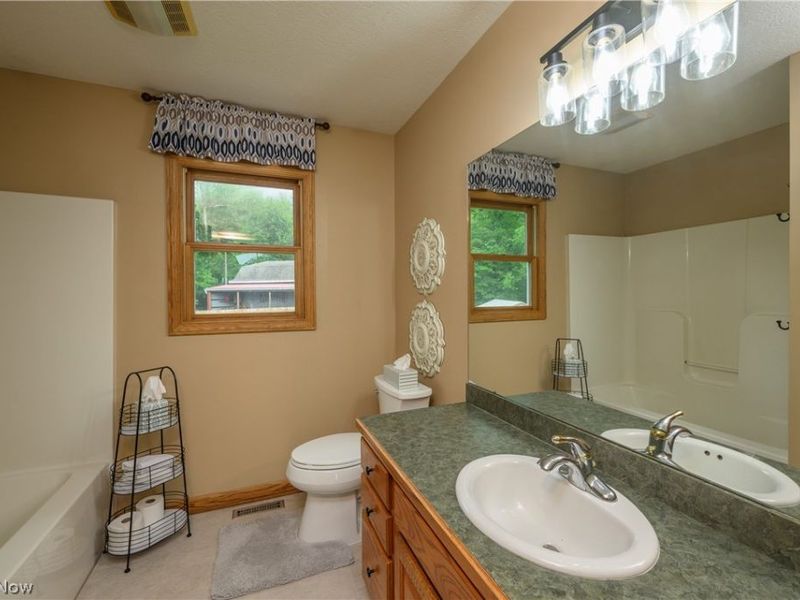 1150 Rolena Circle NW, Canton, OH 44708 Photo 31