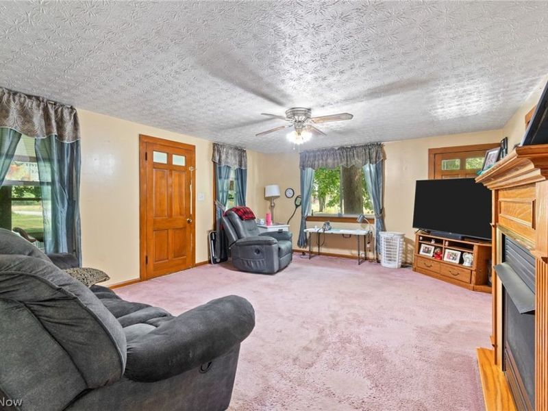 7999 Wadsworth Road, Wadsworth, OH 44281 Photo 11