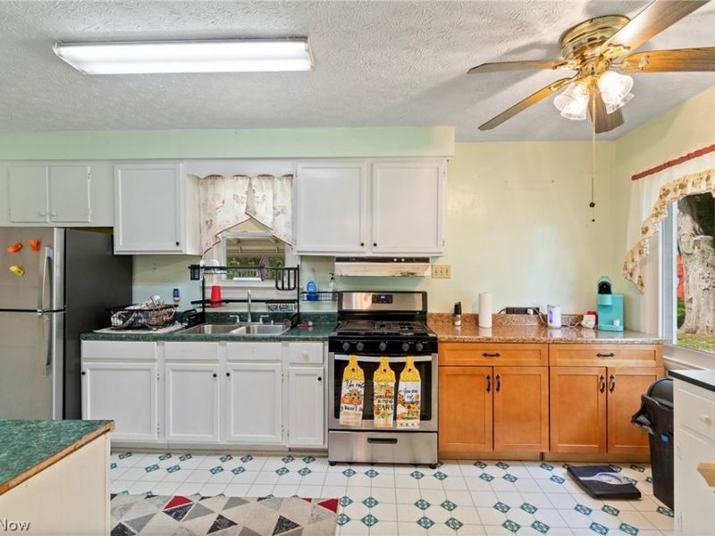 7999 Wadsworth Road, Wadsworth, OH 44281 Photo 17