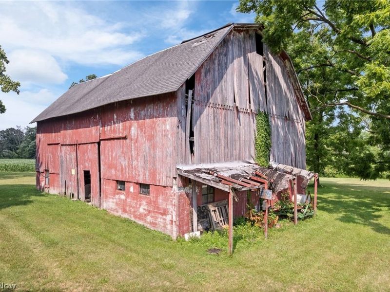 7999 Wadsworth Road, Wadsworth, OH 44281 Photo 37
