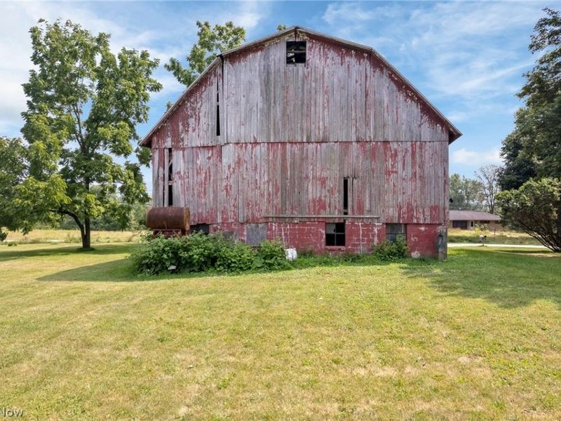 7999 Wadsworth Road, Wadsworth, OH 44281 Photo 38