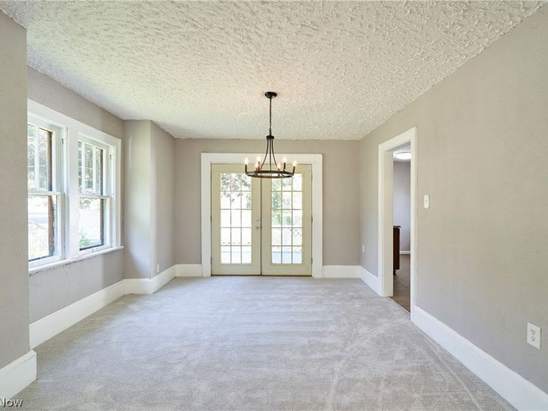 1102 Diagonal Road , Akron, OH 44320 Photo 12