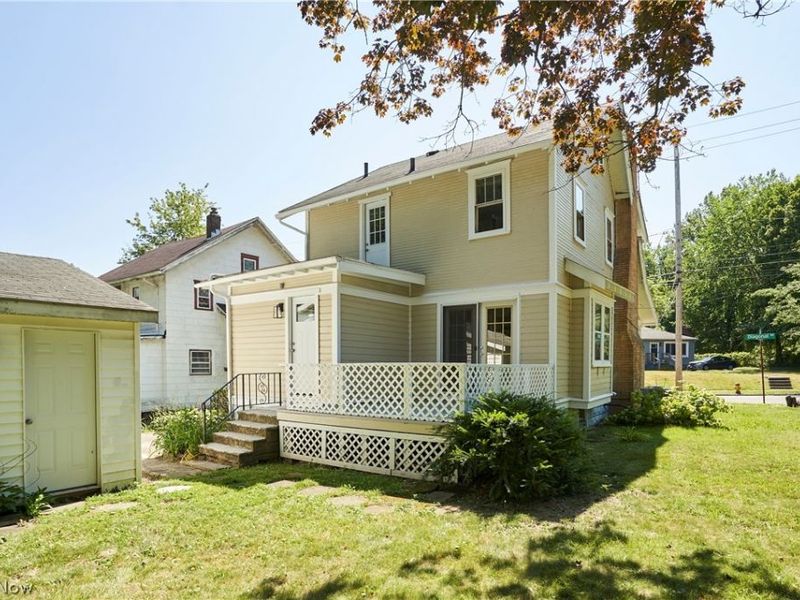 1102 Diagonal Road , Akron, OH 44320 Photo 4