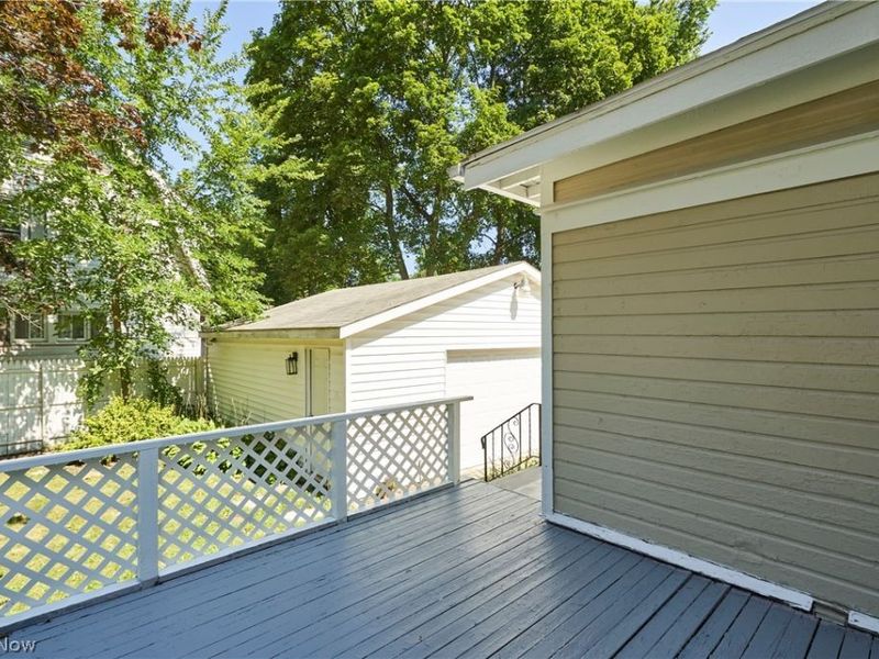 1102 Diagonal Road , Akron, OH 44320 Photo 6