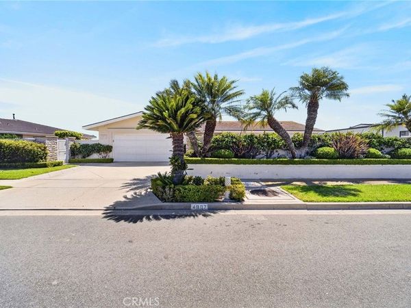 4807 Surrey Drive, Corona Del Mar, CA 92625
