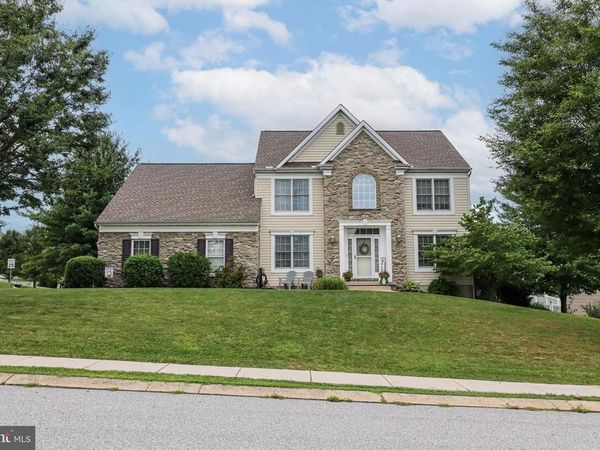 115 ANGELA LANE , YORK, PA 17402