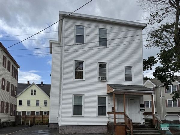 83 Lane St, Unit 3, Lowell, MA 01851