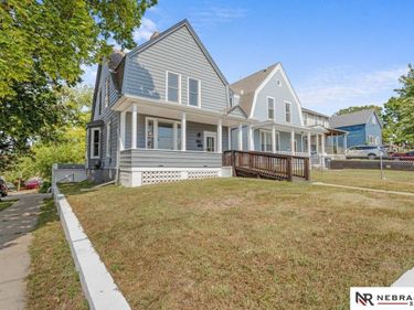 844 S 22nd Street, Omaha, NE 68108
