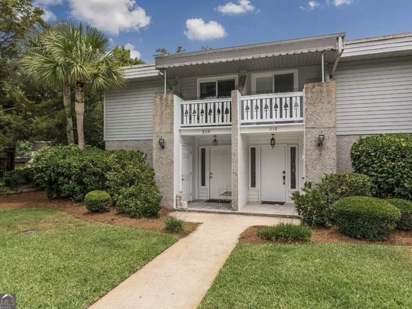 218 Olive Way, Saint Simons Island, GA 31522