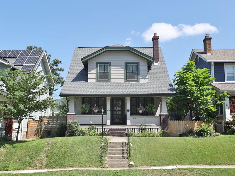306 Crestview Road, Columbus, OH 43202 Photo 2
