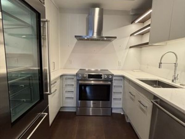 662 Massachusetts Ave, Unit 2, Boston, MA 02118